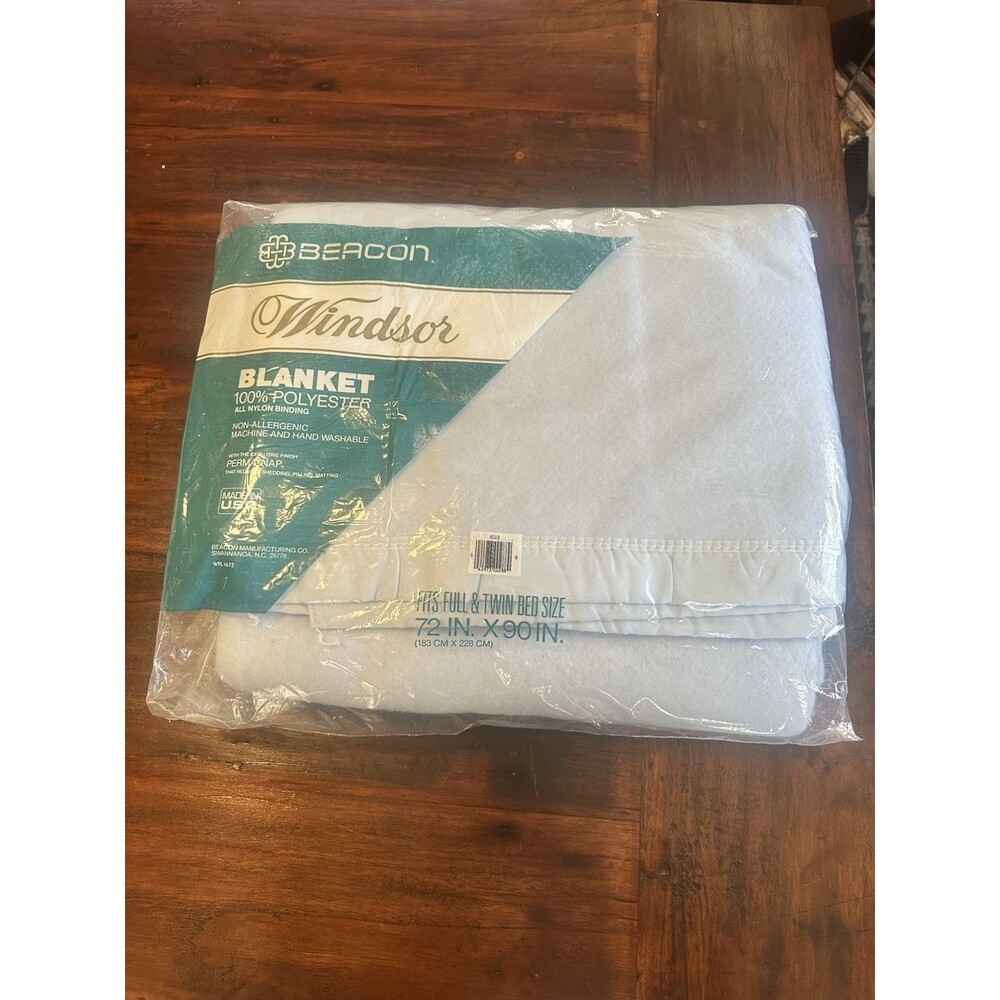 Beacon Windsor Blue L Satin Edge Twin Full Polyester Blanket USA New Vintage